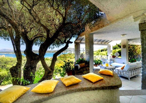 casa indipendente in vendita a Golfo Aranci in zona Marinella