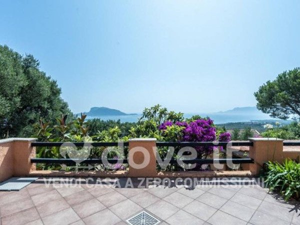 casa indipendente in vendita a Golfo Aranci in zona Marinella
