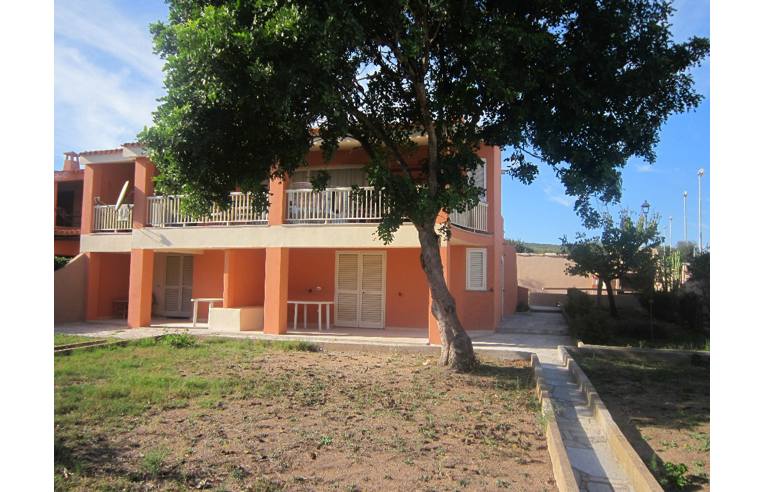 casa indipendente in vendita a Golfo Aranci