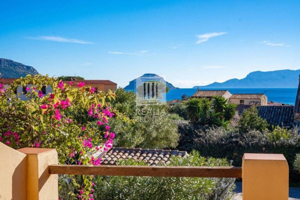 casa indipendente in vendita a Golfo Aranci