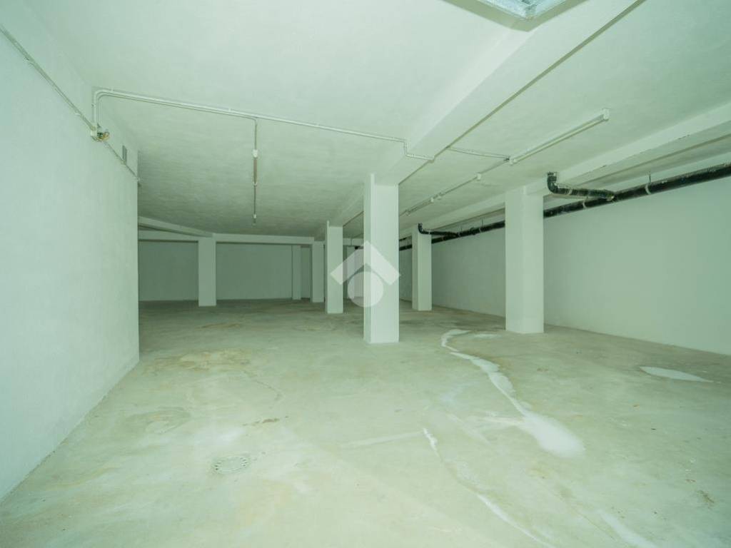 locale commerciale in vendita a Golfo Aranci