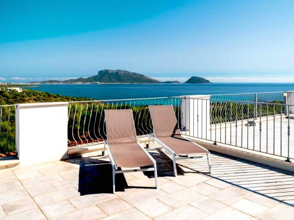 appartamento in vendita a Golfo Aranci