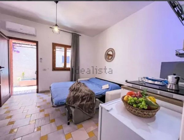 monolocale in vendita a Golfo Aranci in zona Marinella