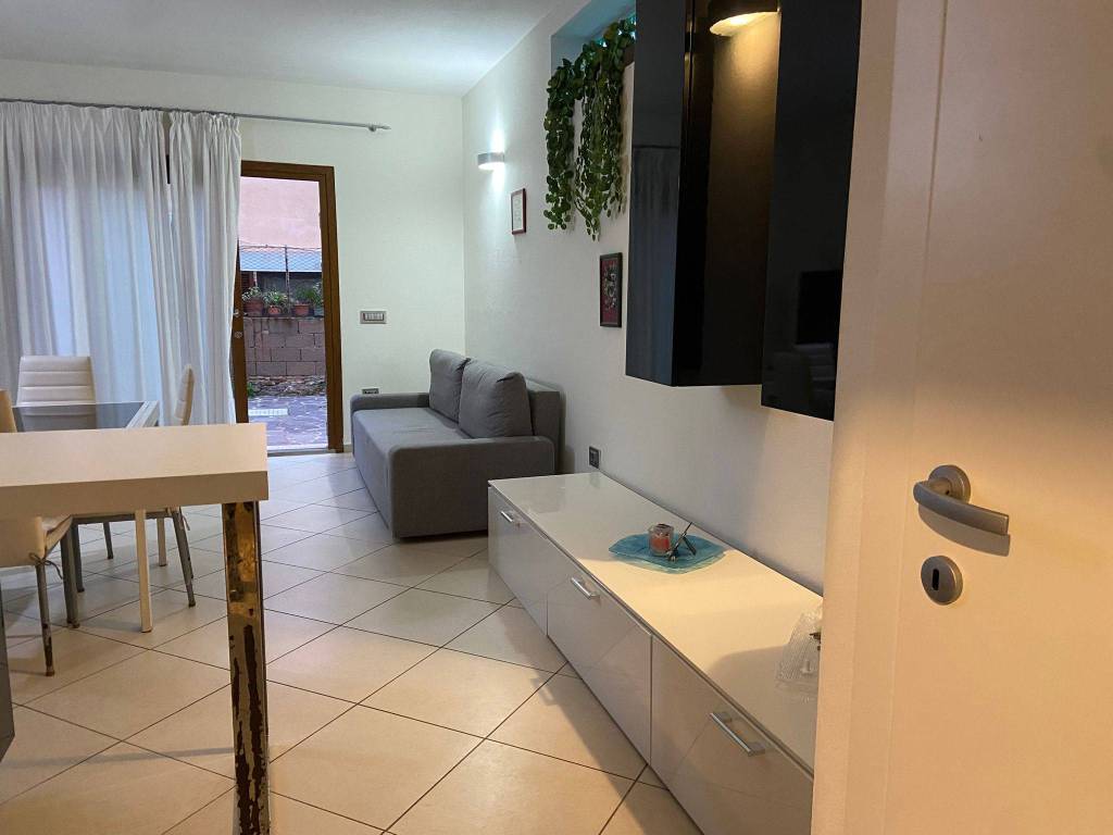 casa indipendente in vendita a Golfo Aranci in zona Rudalza