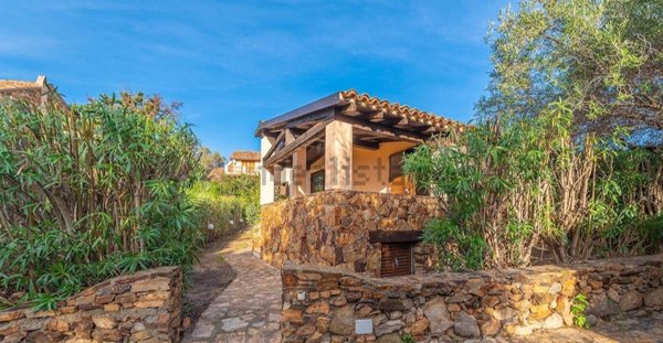 casa indipendente in vendita a Golfo Aranci