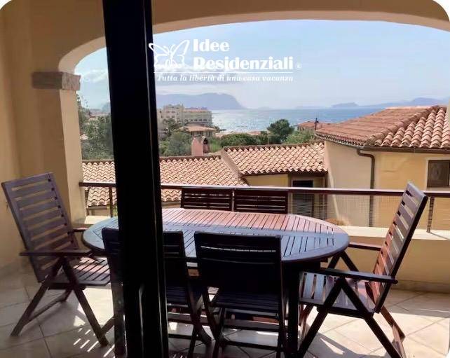 appartamento in vendita a Golfo Aranci in zona Rudalza
