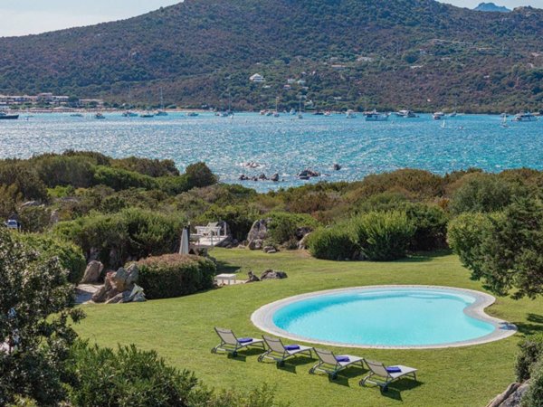 casa indipendente in vendita a Golfo Aranci in zona Marinella