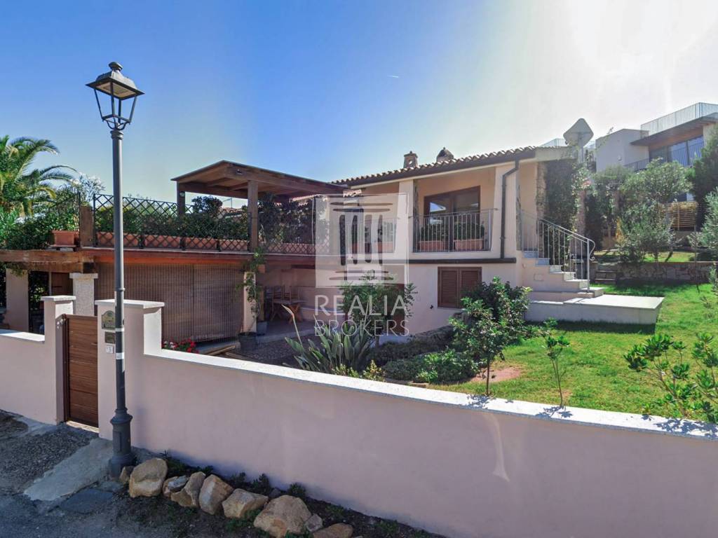 casa indipendente in vendita a Golfo Aranci