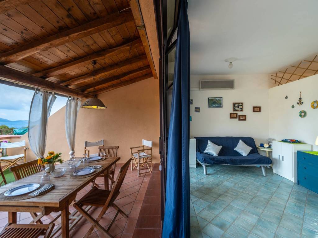 appartamento in vendita a Golfo Aranci