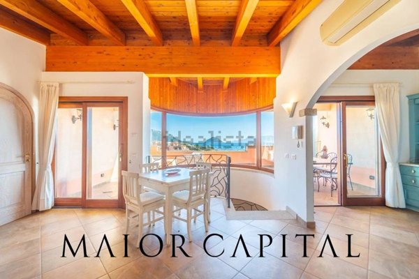 casa indipendente in vendita a Golfo Aranci