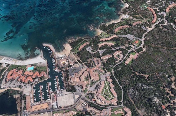 appartamento in vendita a Golfo Aranci in zona Marinella