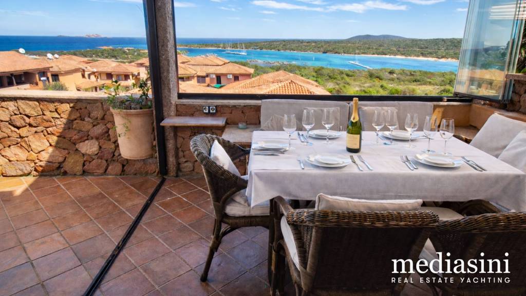 appartamento in vendita a Golfo Aranci