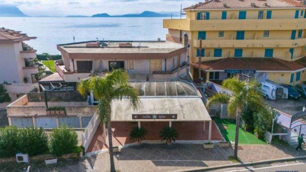 negozio in vendita a Golfo Aranci