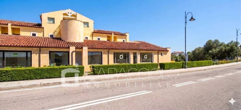 ufficio in vendita a Golfo Aranci