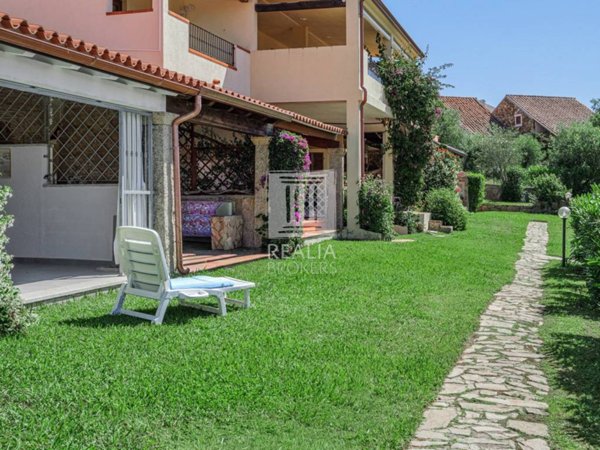 appartamento in vendita a Golfo Aranci in zona Marinella