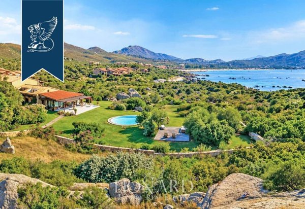 casa indipendente in vendita a Golfo Aranci in zona Marinella
