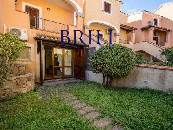 appartamento in vendita a Golfo Aranci in zona Rudalza
