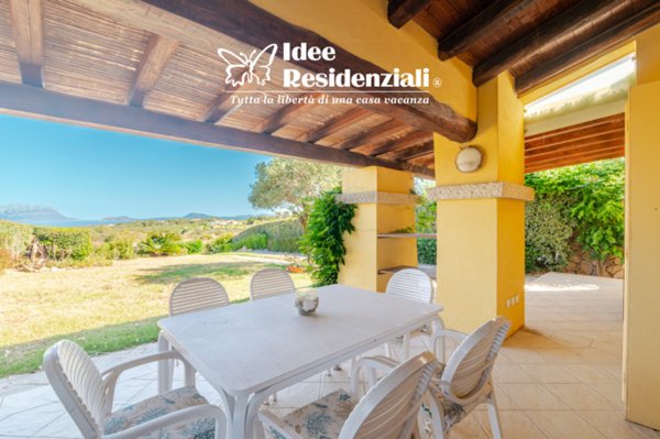 casa indipendente in vendita a Golfo Aranci in zona Marinella