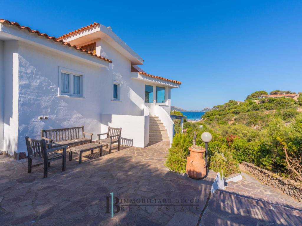 casa indipendente in vendita a Golfo Aranci in zona Nodu Pianu