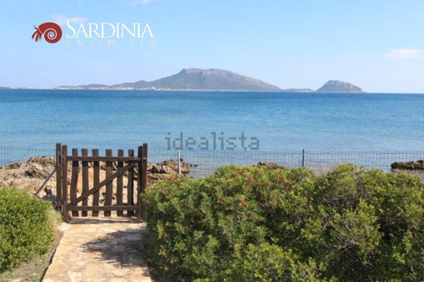 casa indipendente in vendita a Golfo Aranci in zona Nodu Pianu