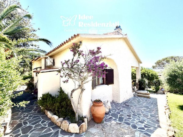 casa indipendente in vendita a Golfo Aranci in zona Marinella