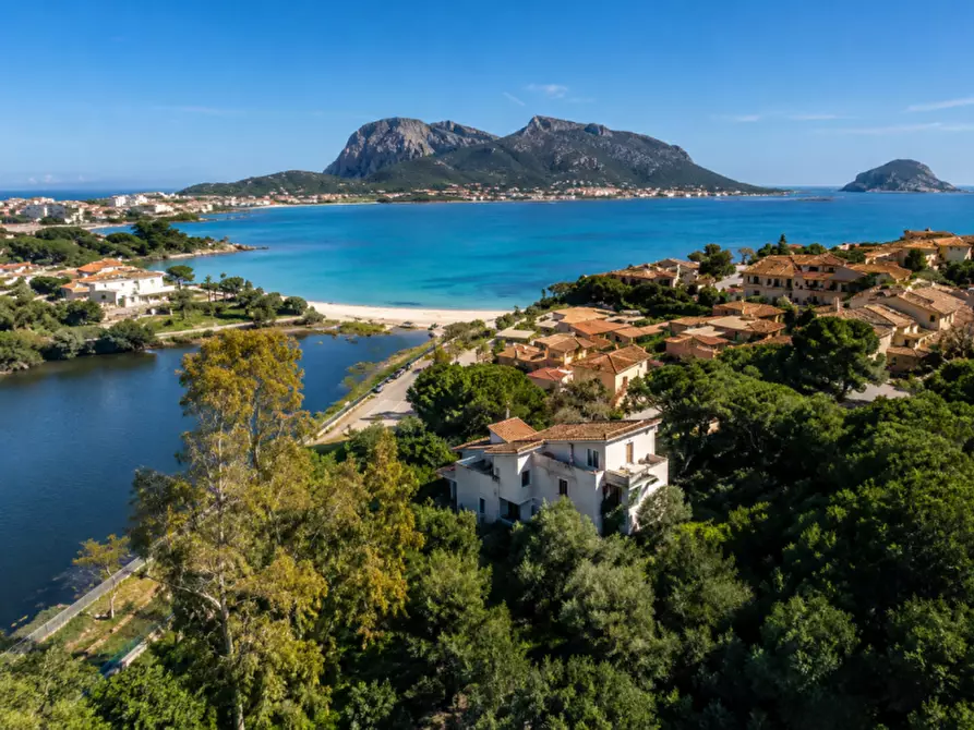 casa indipendente in vendita a Golfo Aranci in zona Marinella