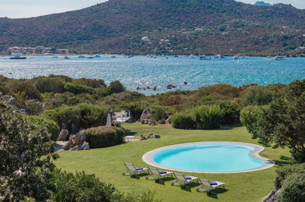 casa indipendente in vendita a Golfo Aranci in zona Marinella