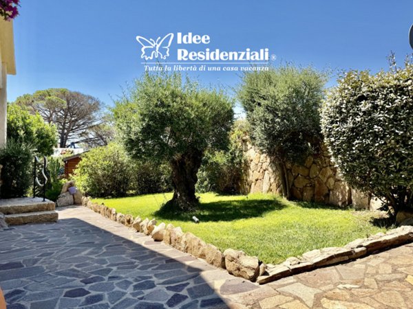 casa indipendente in vendita a Golfo Aranci in zona Marinella