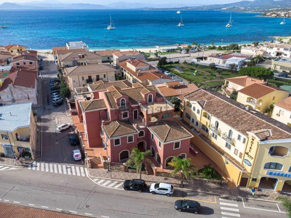 appartamento in vendita a Golfo Aranci in zona Rudalza