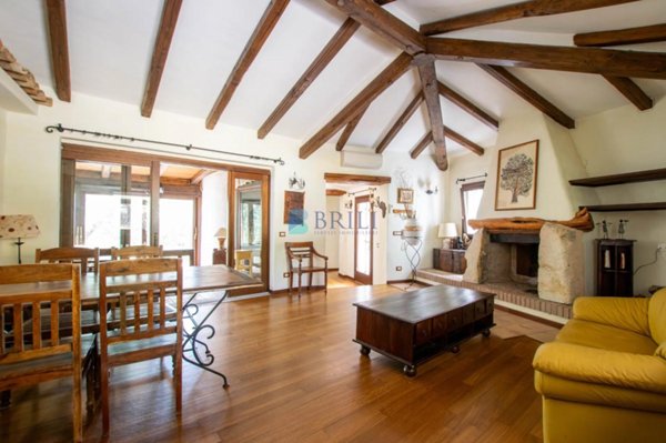 casa indipendente in vendita a Loiri Porto San Paolo in zona Trudda