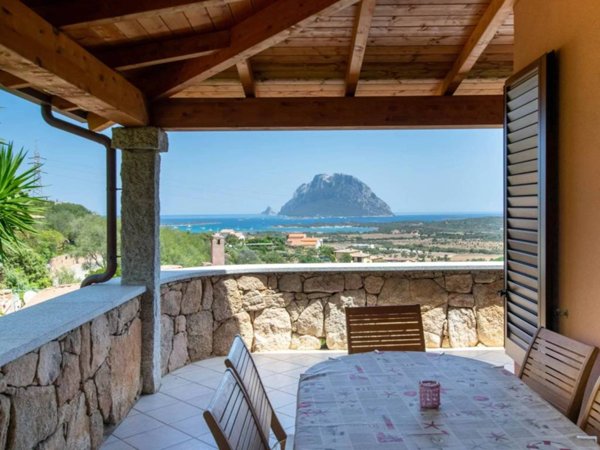 casa indipendente in vendita a Loiri Porto San Paolo