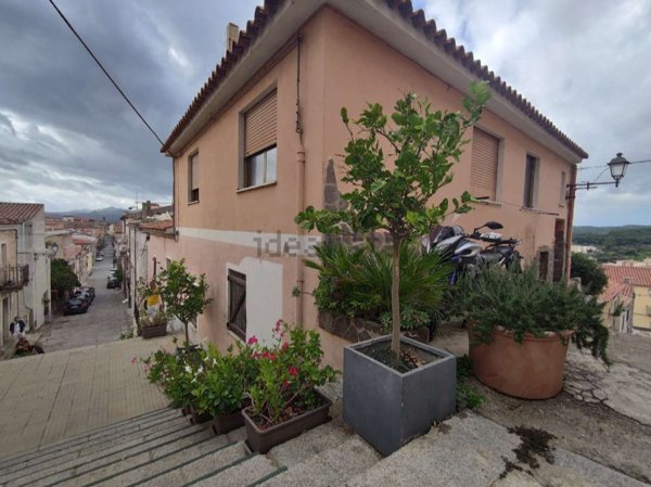 casa indipendente in vendita a Loiri Porto San Paolo