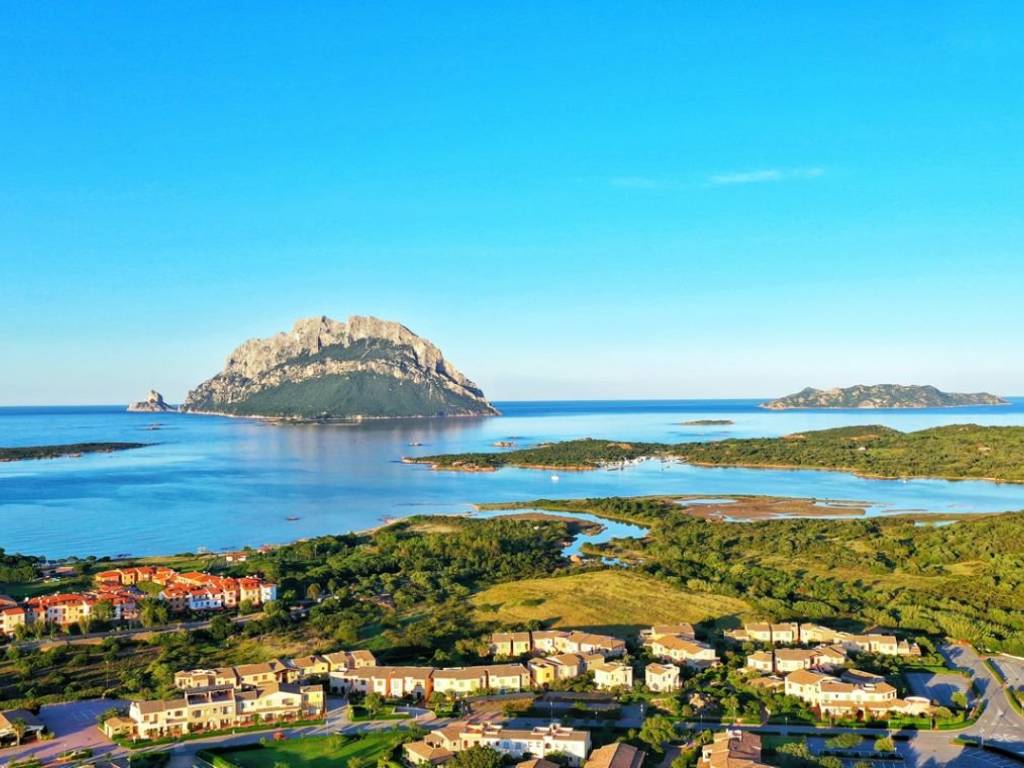 casa semindipendente in vendita a Loiri Porto San Paolo