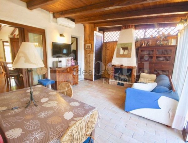 casa indipendente in vendita a Loiri Porto San Paolo in zona Trudda