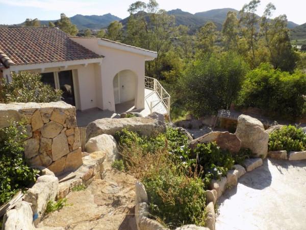 casa indipendente in vendita a Loiri Porto San Paolo