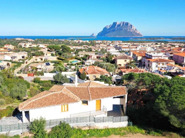 casa indipendente in vendita a Loiri Porto San Paolo