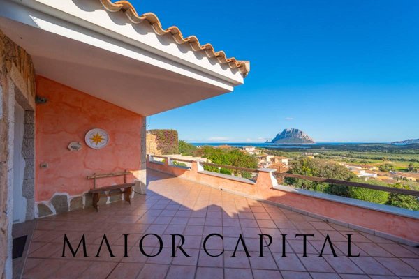 casa indipendente in vendita a Loiri Porto San Paolo