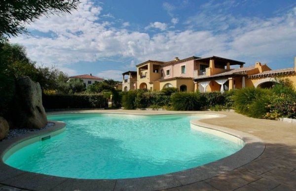 appartamento in vendita a Loiri Porto San Paolo
