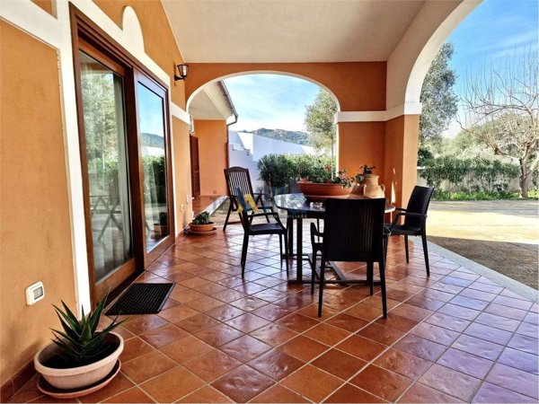 casa indipendente in vendita a Loiri Porto San Paolo