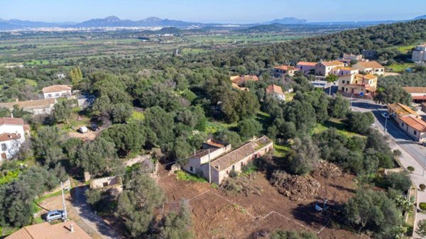 casa indipendente in vendita a Loiri Porto San Paolo