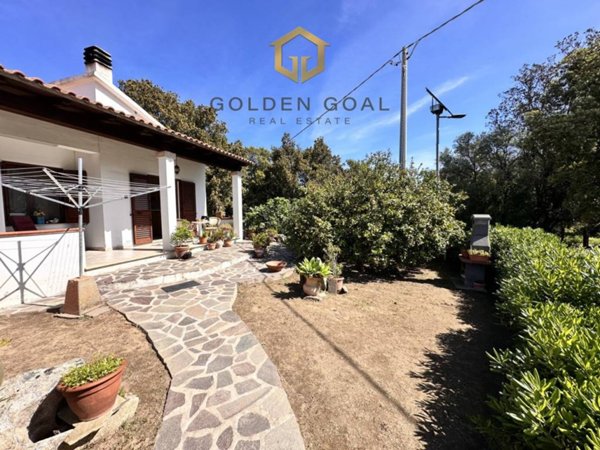 casa indipendente in vendita a Loiri Porto San Paolo