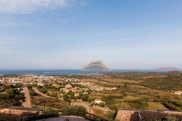 appartamento in vendita a Loiri Porto San Paolo