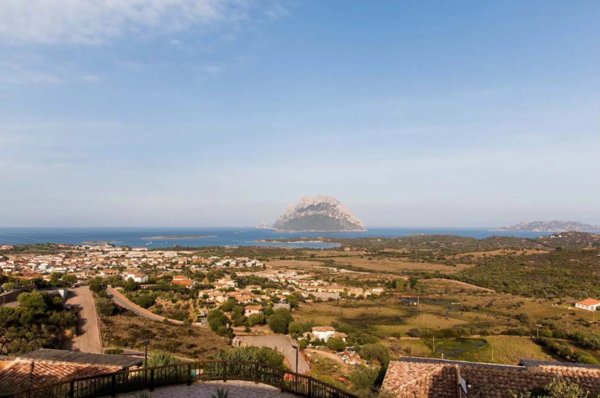casa indipendente in vendita a Loiri Porto San Paolo