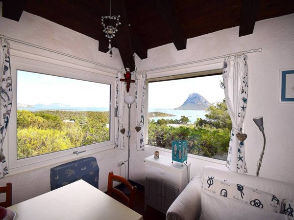 casa indipendente in vendita a Loiri Porto San Paolo