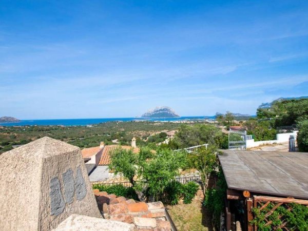 casa indipendente in vendita a Loiri Porto San Paolo