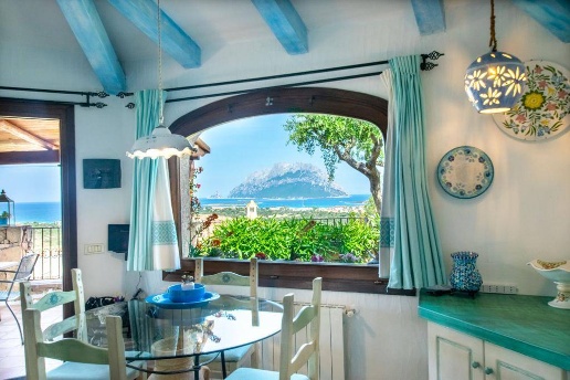 casa indipendente in vendita a Loiri Porto San Paolo