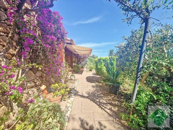 casa indipendente in vendita a Loiri Porto San Paolo