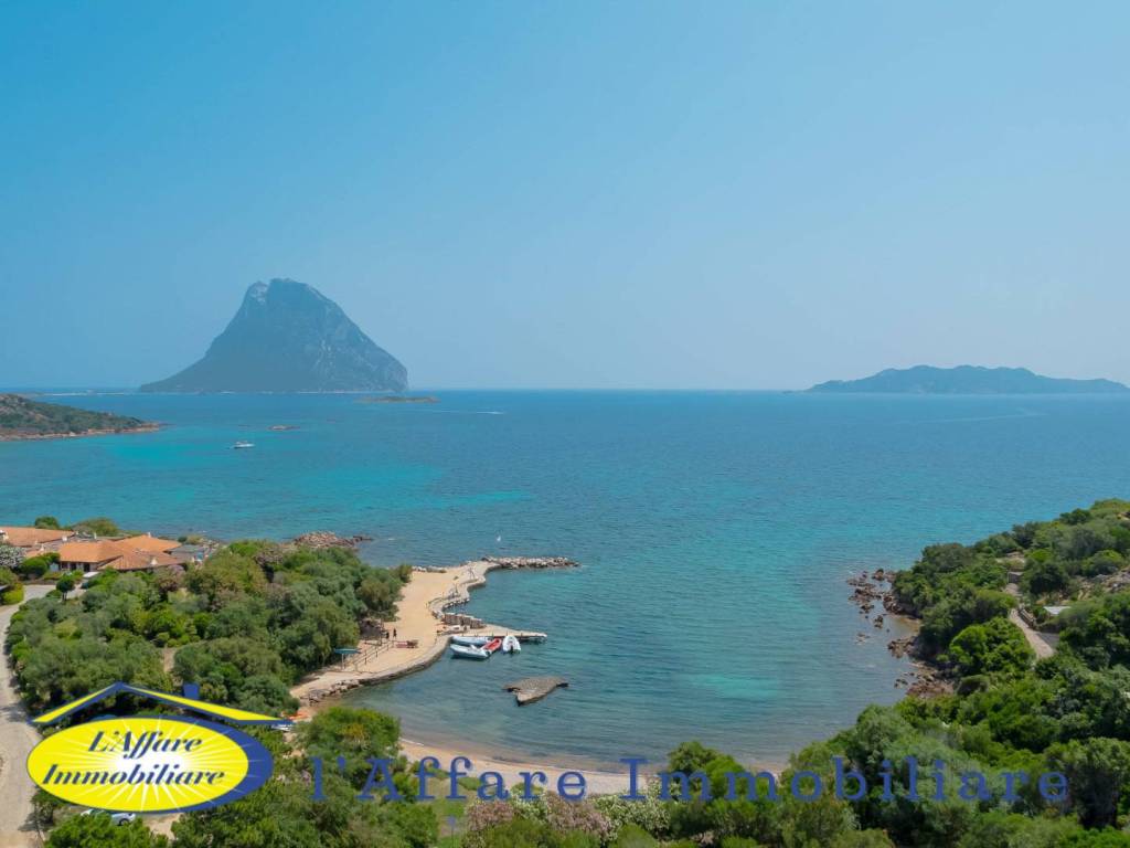 casa indipendente in vendita a Loiri Porto San Paolo in zona Vaccileddi.