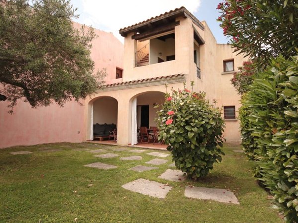 appartamento in vendita a Loiri Porto San Paolo in zona Vaccileddi.