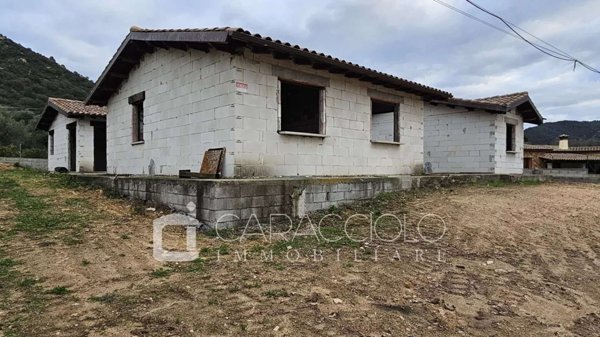 casa indipendente in vendita a Loiri Porto San Paolo